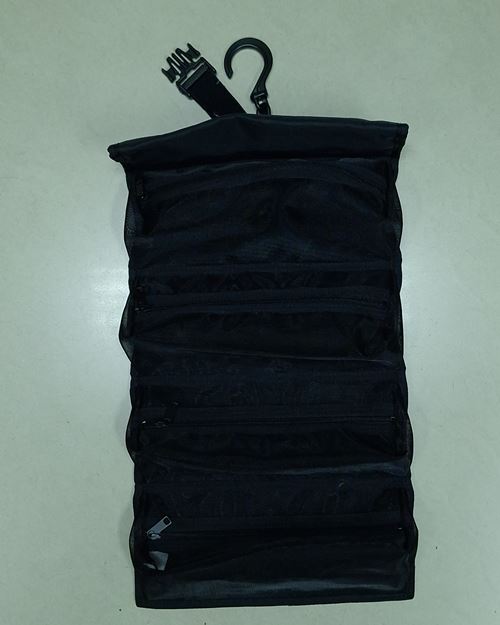 (ปิด59-)กระเป๋า4ช่องซิปแขวนฝาผนัง แบบพับได้ กว้าง8.5xสูง17นิ้ว (สภาพไม่ได้ใช้)