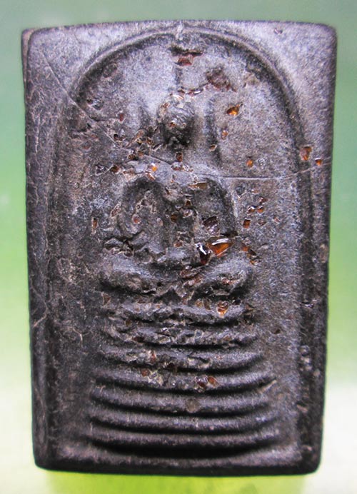 พระสมเด็จ7ชั้น ฝังพลอย หลวงปู่ฤทธิ์ วัดชลประทานราชดำริ บุรีรัมย์