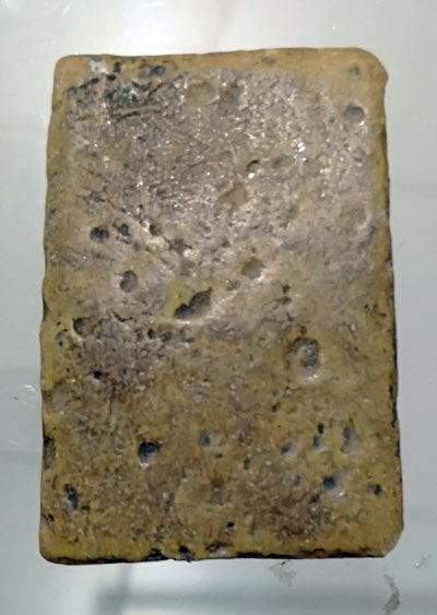 สมเด็จเก้าชั้น เนื้อจัดๆ ไม่ทราบที่