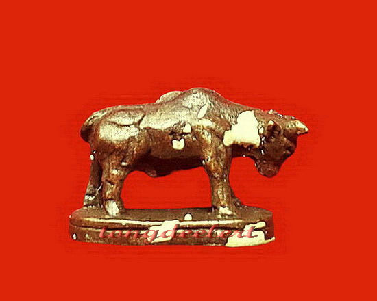 วัวธนูหลวงพ่อแช่ม วัดดอนยายหอม จ.นครปฐม เนื้อทองผสม สวยมากค่ะ