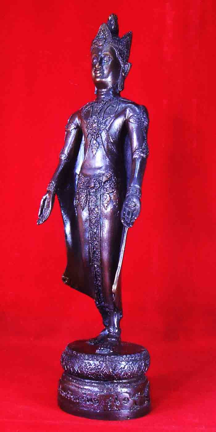 พระบูชา พระปางเปิดโลก รุ่นเปิดโลกรับทรัพย์ 