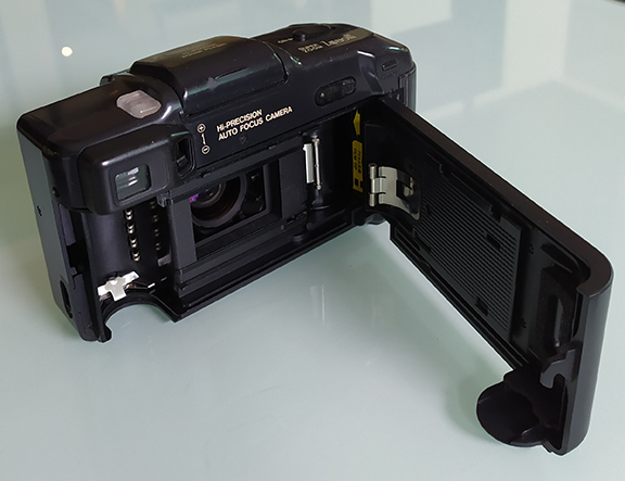 กล้องฟิลม์ KONICA Z-up80RG super zoom / Konica Lens 40-zoom-80 แฟลชแบบpop up