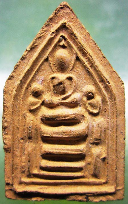 พระเนื้อดิน หลวงพ่อพิเชษฐ์ วัดโคกหม้อ ลพบุรี