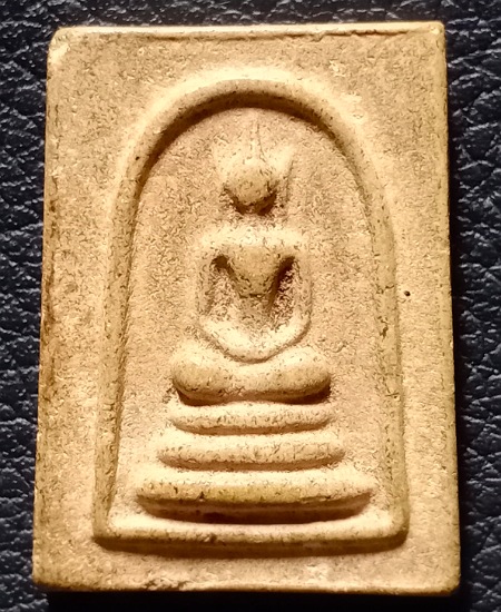 พระสมเด็จเขี้ยวแก้ว หลวงปู่ก๋วน อคคฺวโย วัดตะเคียนทองธาราม จ.ระยอง เคาะเดียว