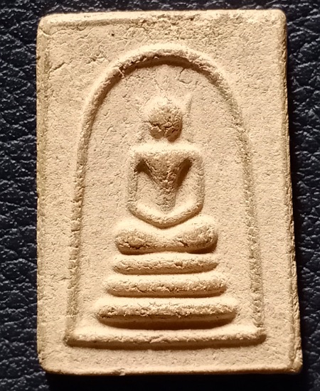 พระสมเด็จเขี้ยวแก้ว หลวงปู่ก๋วน อคคฺวโย วัดตะเคียนทองธาราม จ.ระยอง เคาะเดียว