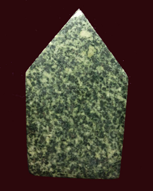 พระหินหยกพิมพ์ขุนแผน หลวงปู่ฟัก(เขาน้อยสามผาน) จังหวัดจันทบุรี    