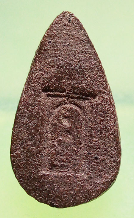 พระผงกลีบบัว หลวงพ่อโบ้ย วัดมะนาว สุพรรณบุรี