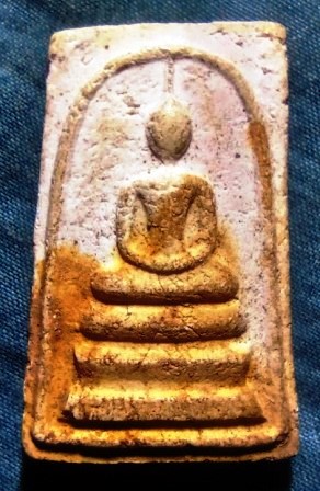 พระสมเด็จ หลังยันต์ หลวงพ่อทองดำ วัดท่าทอง จ.อุตรดิตถ์ สภาพสวย หายาก พร้อมติดจีวรหลวงพ่อ