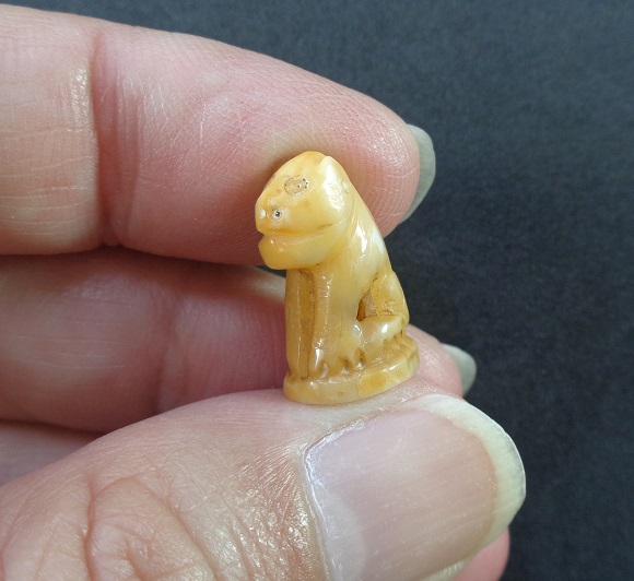 เขี้ยวเสือโปร่งฟ้าหลวงพ่อสาย วัดบางเหี้ยคลองด่าน (วัดสว่างอารมณ์) ปากคลองบางเหี้ย สวยครับ