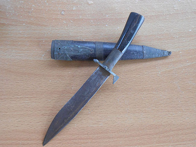 เครื่องราง มีดโบราณ