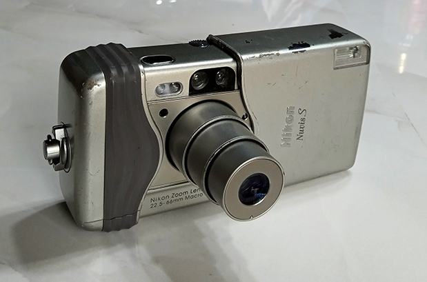 Nikon หายากมาก rare กล้อง NIKON รุ่น NUVIS S.