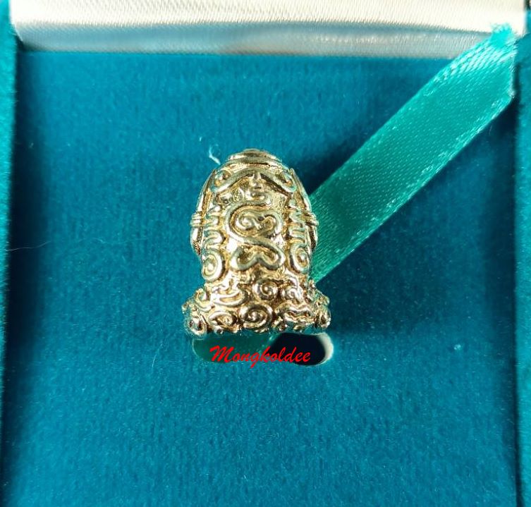 พระปิดตาอุตตโม รุ่นแรก หลวงพ่อรัตน์ วัดป่าหวาย จ.ระยอง ปี 55 เนื้อเงินบริสุทธิ์ No.198