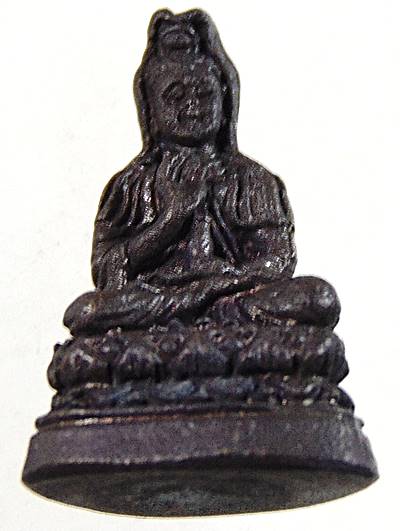 รูปหล่อพระโพธิ์สัตว์กวนอิม หลวงพ่อคูณ วัดบ้านไร่