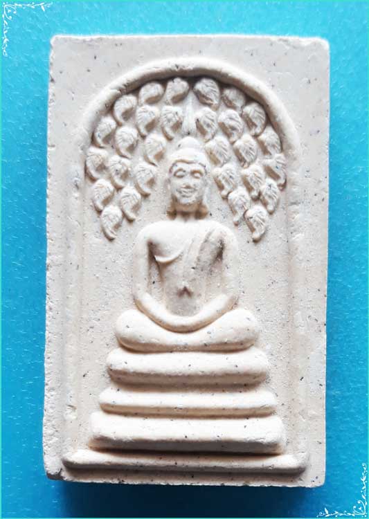 ..วัดกระซ้าขาว สส. พระสมเด็จ พิมพ์ปรกโพธิ์ เนื้อผงเก่าๆ หลังยันต์ รุ่น สร้างโบสถ์ ปี 39..