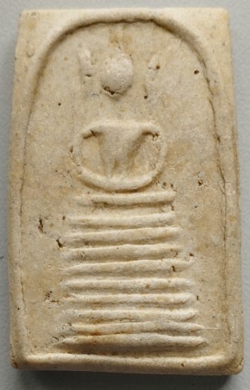 พระสมเด็จหลวงปู่นาค วัดระฆัง พิมพ์9ชั้นหูบายศรี ปี2495 