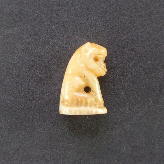 เขี้ยวเสือโปร่งฟ้าหลวงพ่อสาย วัดบางเหี้ยคลองด่าน (วัดสว่างอารมณ์) ปากคลองบางเหี้ย สวยครับ