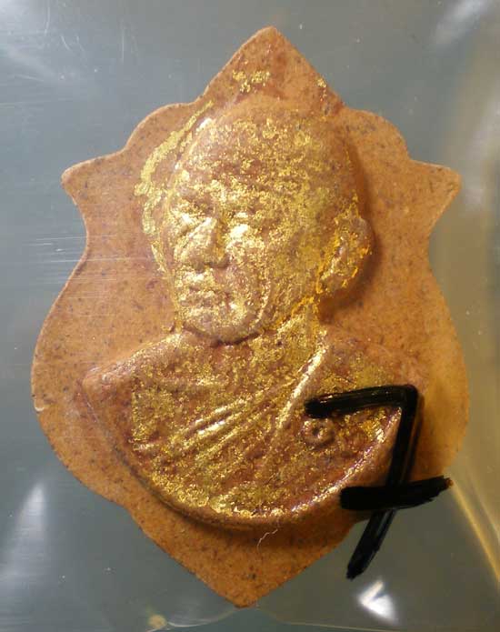 พระผง หลวงพ่อแดง วัดช่องลม ชลบุรี