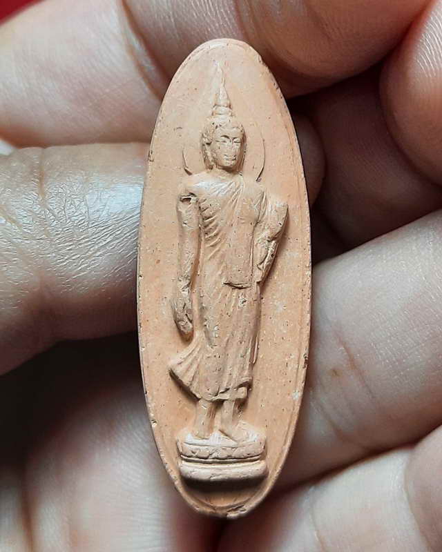 พระพุทธ25ศตวรรษเนื้อดินผสมผงพร้อมกล่องเดิมๆองค์ที่1