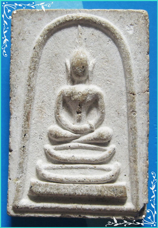 ..ลป.ชอบ วัดเขารังเสือ รบ. พระสมเด็จ พิมพ์สามชั้น เนื้อผงเก่าๆ หลังยันต์ รุ่น เสาร์ห้า ปี 43..