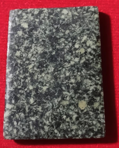 พระหินหยกพิมพ์สมเด็จ หลวงปู่ฟัก(เขาน้อยสามผาน) จังหวัดจันทบุรี  