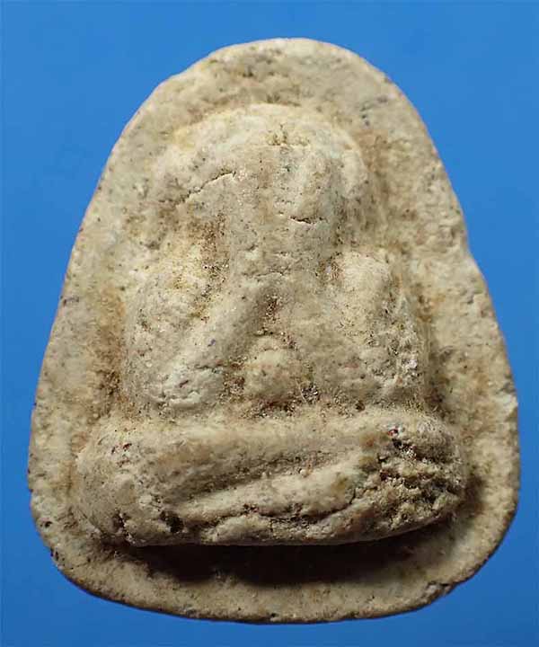 ขายขาดทุน!!!พระปิดตาหลวงปู่เฮี้ยง วัดป่าฯ พ.ศ.๒๕๐๘ พิมพ์ปีกกว้างหลังแบบ+บัตรรับรองพระแท้*118