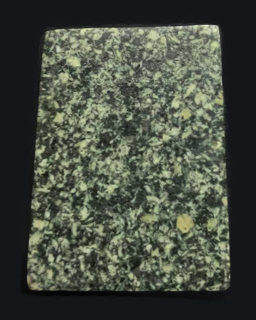 พระหินหยกพิมพ์สมเด็จ หลวงปู่ฟัก(เขาน้อยสามผาน) จังหวัดจันทบุรี  