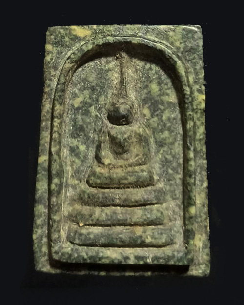 พระหินหยกพิมพ์สมเด็จ หลวงปู่ฟัก(เขาน้อยสามผาน) จังหวัดจันทบุรี  