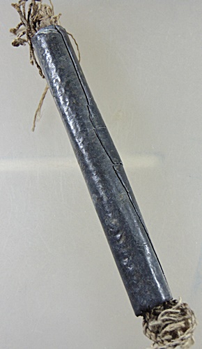 ตะกรุด เนื้อตะกั่ว 3.5 นิ้ว  เก่า