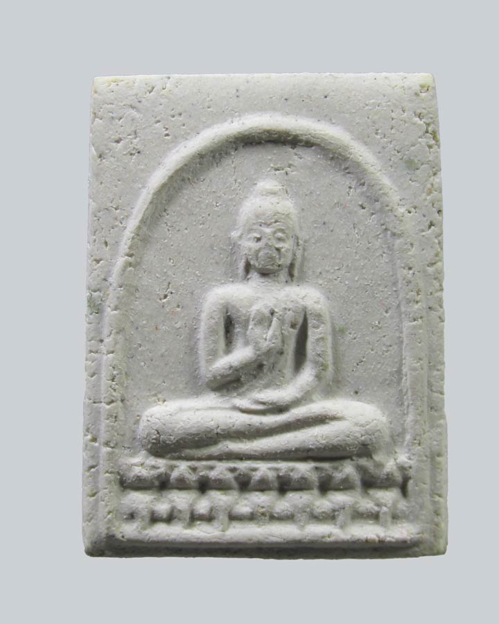 พระผงประทานพร พระพุทธนวมินทรมหาจักรีฯ พระมหาธาตุเจดีย์ดอยอินทนนท์ พิธีใหญ่ ปี30