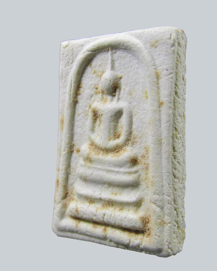 สมเด็จศรีธาตุรุ่นแรก หลวงปู่เกลี้ยง วัดโนนแกด จ.ศรีสะเกษ ปี2524