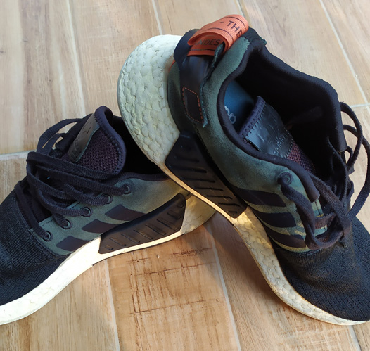 N รองเท้า Adidas NMD R2 ของแท้