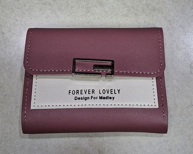 (ปิด49-)กระเป๋าใส่เงินใบเล็ก FOREVER LOVELY (สภาพไม่ได้ใช้)