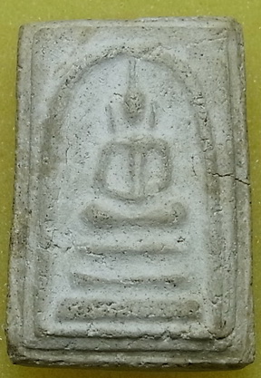 พระสมเด็จ ขนาดเท่าสมเด็จทั่วไป ไม่ทราบวัดใด