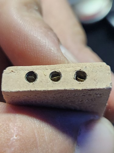 วัดศรีดอนมูล เชียงใหม่ พระขุนแผนพระปรไมยไอยศวร รุ่นเเรก ฝังตะกรุด 3 ดอก ครูบาน้อย  ปี 2543