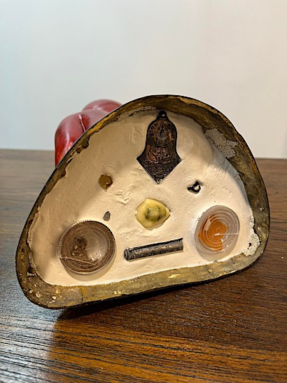 พระอุเชนทร์ เนื้อผิวน้ำผึ้งลงสีพาติน่าสีแดง หลวงปู่อิ่ม วัดทุ่งนาใหม่ นครศรีธรรมราช