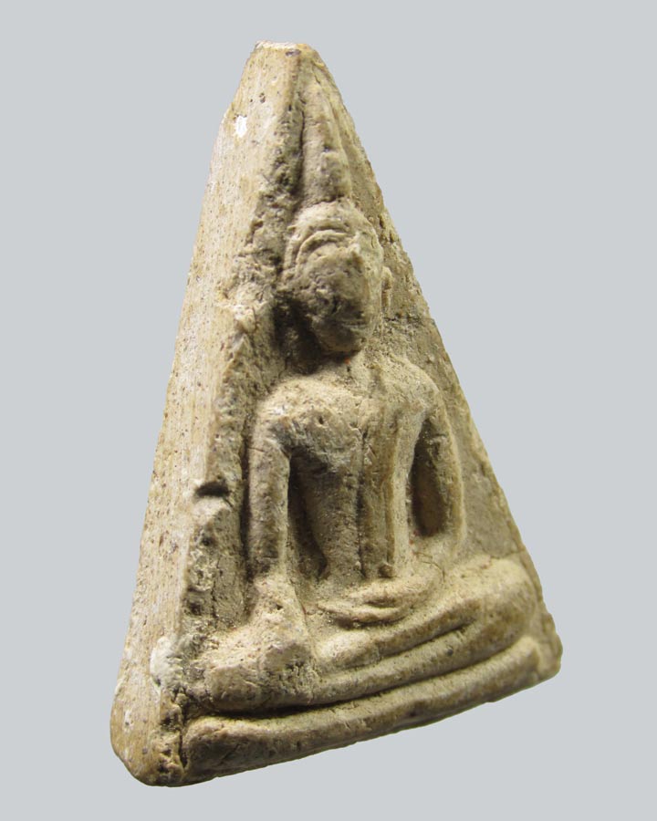 พระนางพญา หลวงพ่อปิยะ วัดโนนชาติ จ.สกลนคร หลังหมุด