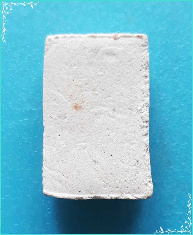 ..วัดถ้ำเขาปูน กจ. พระสมเด็ต พิมพ์คะแนน สามชั้น เนื้อผงเก่าๆ หลังเรียบ..