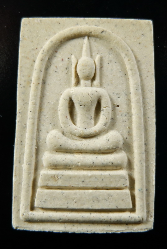 พระสมเด็จพิมพ์นิยมหลวงปู่ภู วัดอินทรวิหารบางขุนพรหม จ.กรุงเทพฯ ปี ๒๕๓๕ สวยครับ