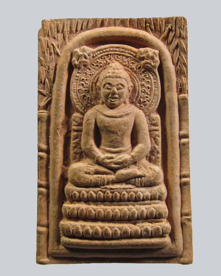 พระคันธราช คุณแม่บุญเรือน วัดอาวุธ ออกวัดสารนารถ จ.ระยอง ปี 2499