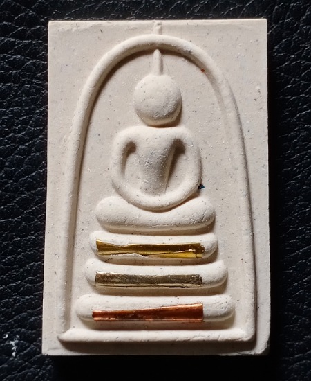 สมเด็จตะกรุดสามกษัตริย์หลังพัดยศ หลวงพ่อสมบุญ ปิยธมฺโม วัดลำพันบอง อ.หนองหญ้าไซ จ.สุพรรณบุรี ปี 57 เ