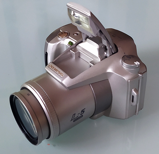 ซื้อ1แถม1 กล้องเก่าสวยๆหายาก OLYMPUS L-5 ED LENSเลนส์ Olympus Lens AF Zoom 28-140mm.