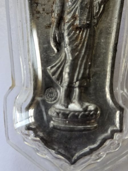 พระพุทธ 25 ศตวรรษ เนื้อชิน กรุวัดป่าประดู่