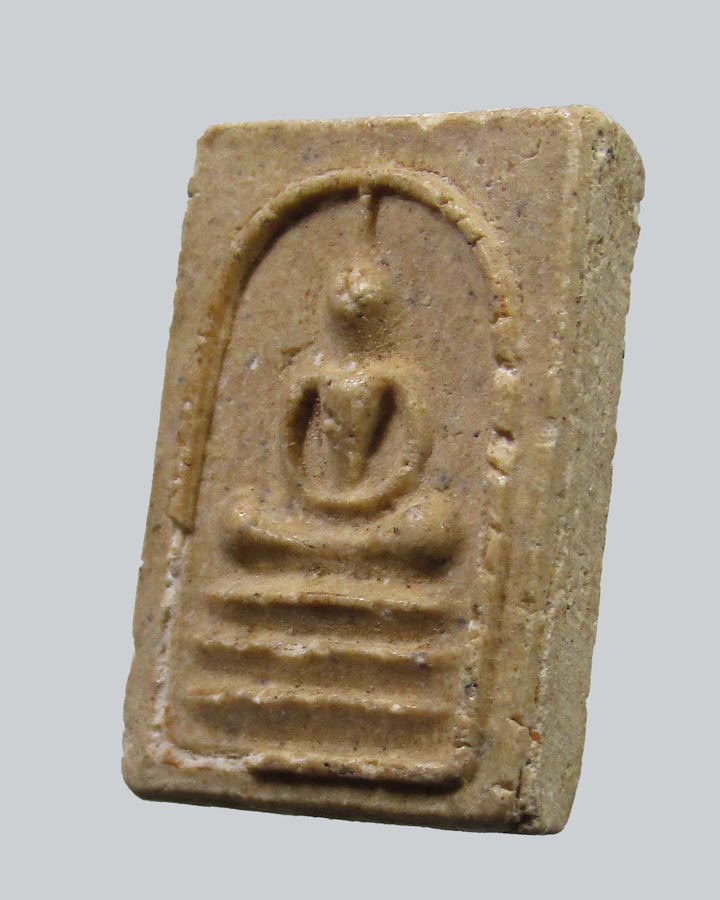  พระสมเด็จคะแนนหลวงพ่อเชื้อ วัดเยื้องคงคาราม รุ่นสร้างเจดีย์ ปี2539 ผงอิธะเจ กรุหลวงพ่อสัมฤทธิ์