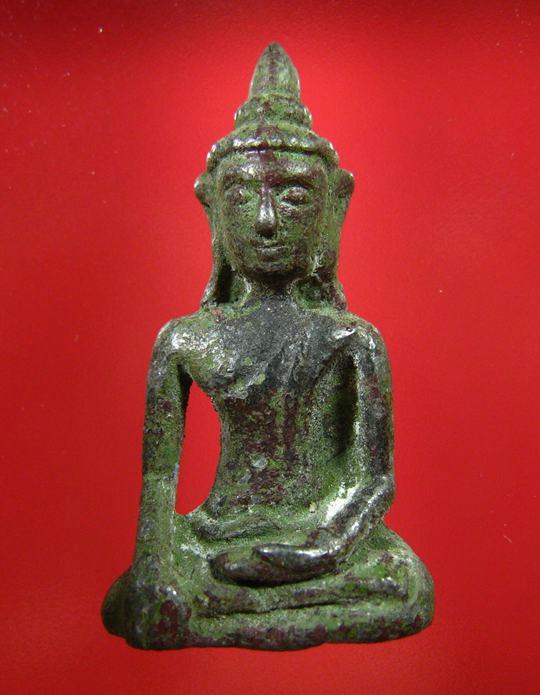 พระเนื้อชิน สวยเก่า ไม่ทราบที่ครับ