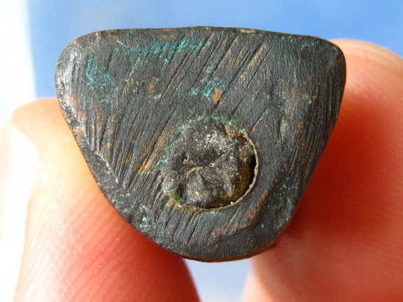 รูปหล่อ อาจารย์ยุทธ วัดถ้ำนิรภัย นครสวรรค์