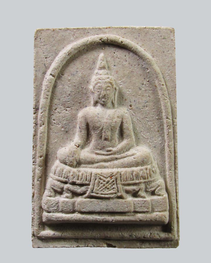 พระผงหลวงพ่ออัมรินทร์ วัดอัมรินทราราม จ.ราชบุรี พ.ศ. ๒๕๑๘ กล่องเดิม.