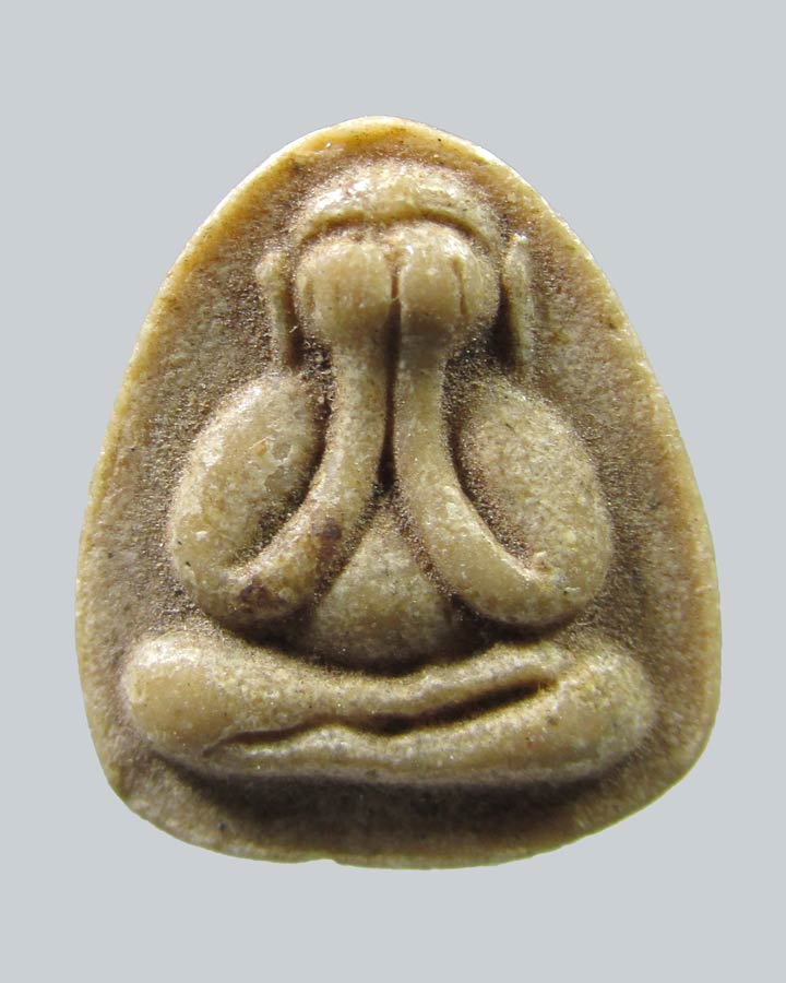 พระปิดตาหลวงพ่อผัน วัดราษฎร์เจริญ(วัดแปดอาร์) อ.หนองแค จ.สระบุรี