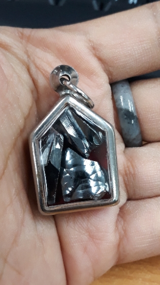 เหล็กไหล เนื้อน้ำหนึ่ง