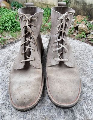 รองเท้าClarks Desert Mali Boots SIZE 8