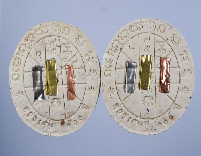 *พระผง รุ่นดวงเศรษฐี 100 ปี หลวงพ่อพัฒน์ คละเนื้อไปให้ เคาะเดียวแดง*